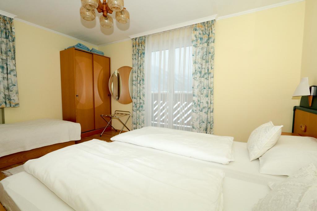 Haus Steiner Apartment Salzburg Room photo
