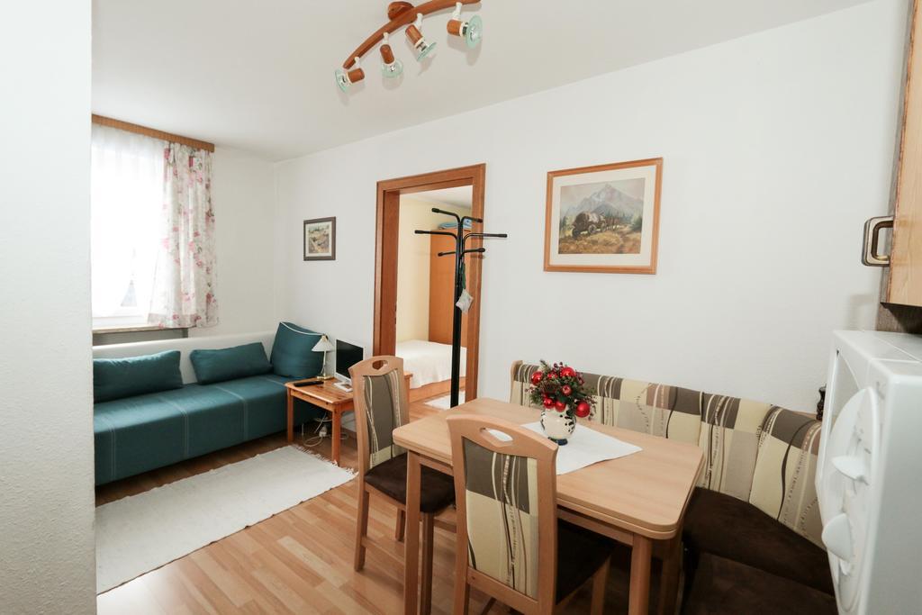 Haus Steiner Apartment Salzburg Room photo